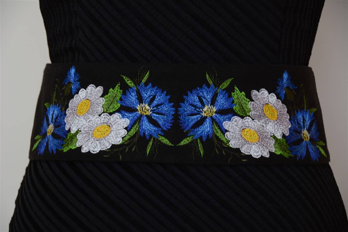 Vöö "Rukkililled ja karikakrad" 1 DSC 6283