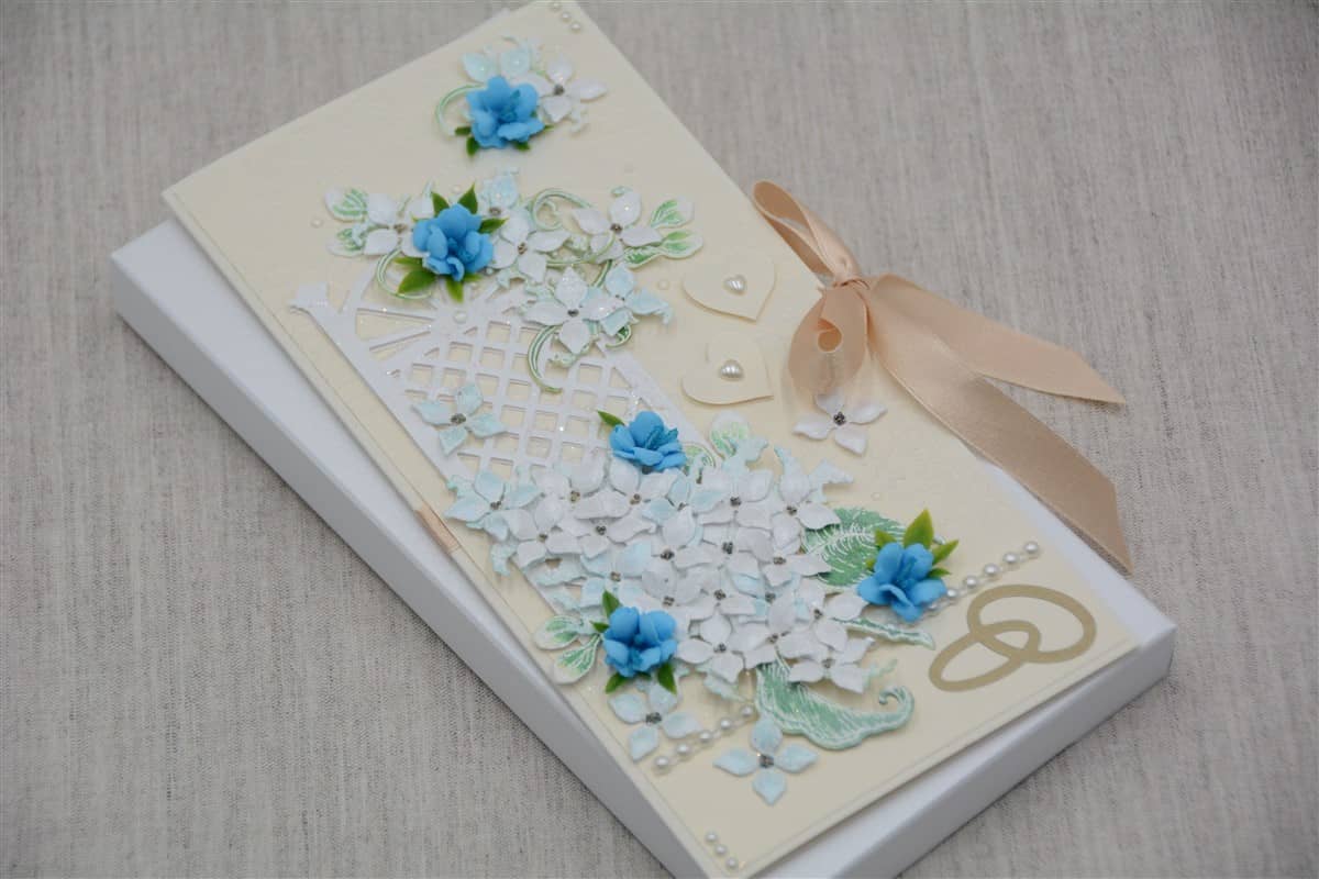 Pulmakaart "Särav valge sirel" 1 valged sirelid kasitoo kaart