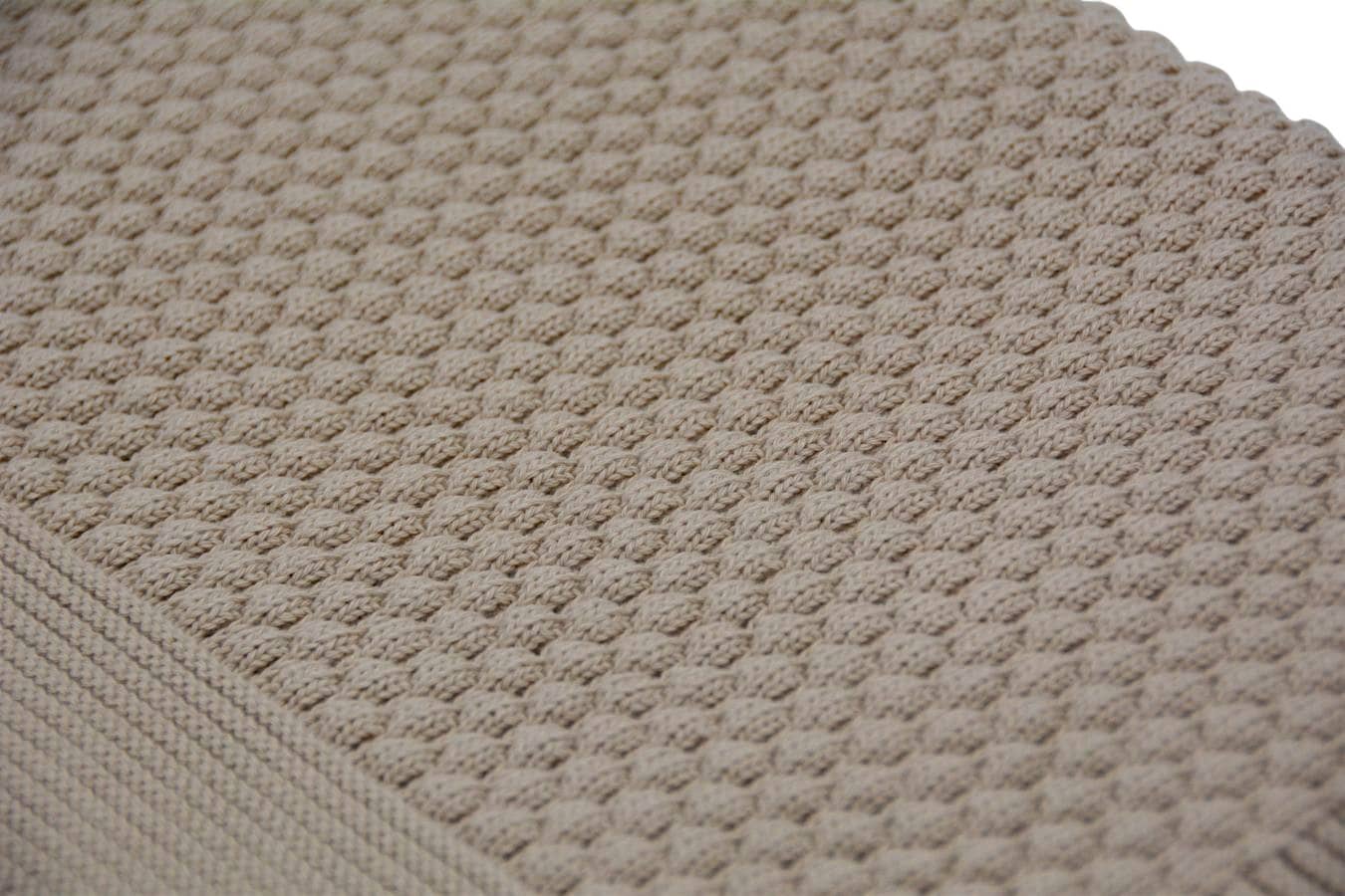 UUS! Puuvillane kootud beebitekk 80x100cm (Pallas Design) 5 Pildil on Pallas Design beež puuvillane kootud beebitekk